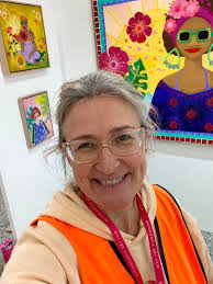 Sandra Gale's Instagram, Twitter & Facebook