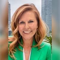 Cari Ulrich's Instagram, Twitter & Facebook