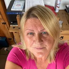 If anyone's feeling bored tomorrow (Saturday) afternoon Kim Johnson and I  will be tackling the A6006 layby tomorrow afternoon from around 1.30pm.  It's not been touched since we did it in the