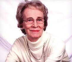 Julie Schlueter's Instagram, Twitter & Facebook