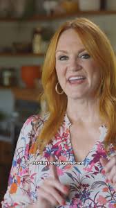 Ree's Spatchcock Turkey With A Maple & Herb Butter 🦃🔪