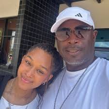 Greg Dial Jr. (@coachgregdial)