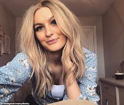 Family reveal they are 'beyond heartbroken' as they announce the death of  cancer blogger, 23