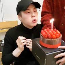 Aamir khan and elli avrram`s song to… mar 9, 2021 image source : ë¯¼ ìœ¤ ê¸° Min Yoon Gi ìŠˆê°€ Suga Agust D Yoongi Bts Birthdays Suga