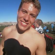 Ethan Bender (@latsvliftenburg)