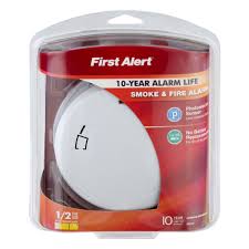 First alert hardwired ac smoke and carbon monoxide detector with 10 year sealed battery the ring operator indicated that the fire department was dispatched. First Alert Smoke Fire Alarm 10 Year Life 1 Ct Instacart
