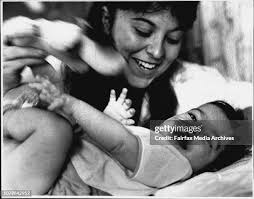 429 Gina Mom Photos & High Res Pictures