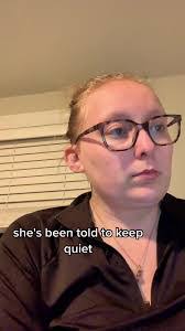 Toni Stevenson's Instagram, Twitter & Facebook