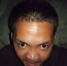 ni google ko yung MMFF na featured ang El Gamma Penumbra. hahahaha!  Fantastic baby! ni google ko din sino ang mga producers, so sino sa kanila  ang amoy barya Mother Noah? hahaha.