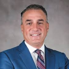 Pat Bombard's Instagram, Twitter & Facebook