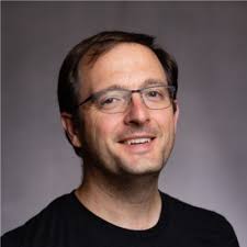 Time for new adventures! Last week, I wrapped up 2 years at Veho. It's been  amazing to watch this company grow more than 10x in my time there, and I  have been