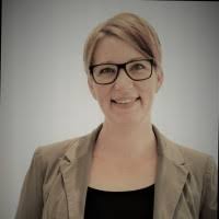 80+ "Julie Petry" profiles