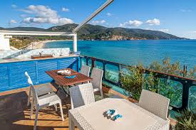 Villa in affitto a capalbio vicino al mare grosseto, toscana. Appartamenti Direttamente Sul Mare E Spiaggia All Isola D Elba
