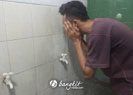 Lalu, bagaimana tata cara wudhu yang tepat? Tata Cara Wudhu Lengkap Dengan Doa Dan Penjelasannya
