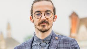 Claude Harper, ancien ingénieur du son aux côtés des Beatles à Abbey Road