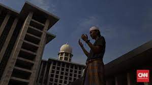 Bacaan Doa Dan Dzikir Setelah Sholat Fardhu 5 Waktu
