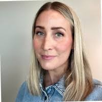 Monica Dahl's Instagram, Twitter & Facebook