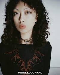 New DJ Agency Forges Path for Alternative Electronic Music in Hong Kong  DJ們日常除了接觸不同音樂，時裝潮人也認識不少，他們也慢慢變成打扮得很有自己一套，甚至走到幕前，像Peggy  Gou成為帶領潮流的人。隨時代變遷，由次文化轉換成主流文化，由地下走到各大場合 ...