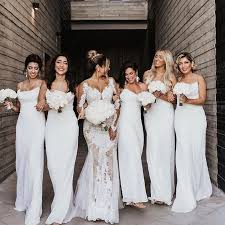 White Bridesmaid Dresses Congrats Behamin Wedding Dress By Pronovias Bridesmaids Dres Robe De Mariee Robe De Demoiselle D Honneur Robes De Mariee De Reve