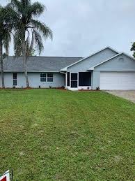Home For Sale In Deltona Florida In 2020 Deltona Florida Lakefront Homes Pool Houses