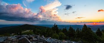 Check out these seven places to ski and snowboard in the mountain state. The Top 5 Most Photogenic Vistas In Wv Almost Heaven West Virginia Almost Heaven West Virginia