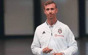We did not find results for: Estilo De Juego Y Trayectoria De Guti Como Entrenador