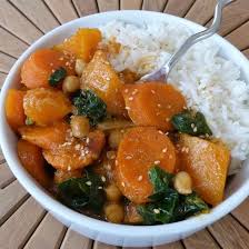 Curry De Legumes Au Lait De Coco Vegetalien Recette Curry De Legumes Plat Repas Healthy
