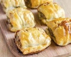 Friands A La Saucisse Recette Recette Feuillete Recette Recettes De Cuisine