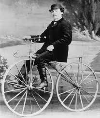 La Bicicleta El Invento Que Empodero A Las Mujeres Libero A Los Pobres Y Dio Inicio A Una Revolucion Manufacturera Bbc News Mundo Descargue el vector de stock chica montando una bicicleta ondeando simple diseño ilustración en lindo divertido estilo de dibujos animados aislado sobre fondo blanco sin royalties 119671828 de la colección de millones de fotos, imágenes vectoriales e ilustraciones de stock de alta resolución de depositphotos. la bicicleta el invento que empodero a