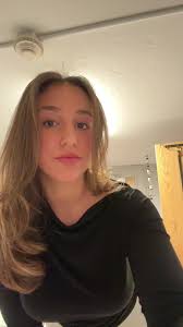 Yay sisterhood😻😻