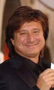 Thursday Throwback! Look how much his hair grew in a year ☺️ That same  captivating smile 💕 2005. 2006