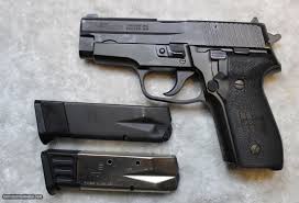It is used by the united states military under the designation m11 and has also spawns a variant, the p229 , which has been built with a slide designed to withstand higher pressures so it can chamber.357 sig and.40 s. Sig Sauer P228 228 9mm Germany With 2 10 Round Magazines