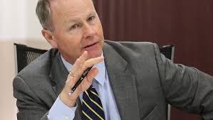 Purves leaving Munroe, takes Arizona job