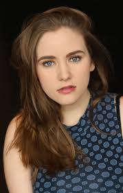 Cora Howe's Instagram, Twitter & Facebook