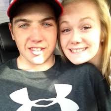 Élizabeth Soucy (@elizathx3)