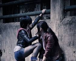 Imagem de Claire Redfield and Moira Burton in Resident Evil Revelations 2