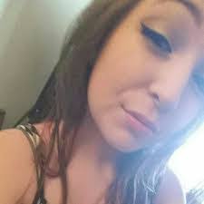 Lucy Ebeling's Instagram, Twitter & Facebook