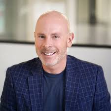 Jason Hess's Instagram, Twitter & Facebook