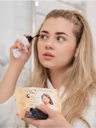 Lara Care's Instagram, Twitter & Facebook