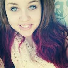 Summer Meeks's Instagram, Twitter & Facebook