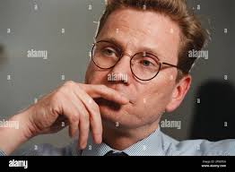 Guido Westerwelle, MDB, Secrétaire général du FDP, lors d'une interview  dans son bureau de Bonn à la Maison Thomas Dehler. [traduction automatique]  Photo Stock