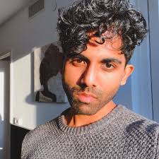 Black men hairstyles modern hairstyles haircuts for men cool hairstyles curly hair cuts curly hair styles natural hair styles zac efron ryan 60 best long hairstyles & haircuts for men (2020 styles). Huge Change To My Previously Super Long Curly Hair Curls Forever Though Switched To Just Mixed Chicks Leave In Conditioner Has Hold And Moisture Curlyhair