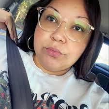 Glitter + Wood Flowers = ❤️❤️❤️