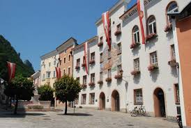 Hallein ist die bezirkshauptstadt des tennengaus. Home Hallein