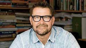 Biografía del Pastor Mark Batterson: Una Trayectoria Inspiradora
