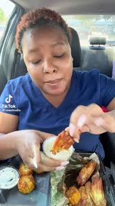 #wings #onebite #ibeenknew #whyyallshocked? #fyp #foodie