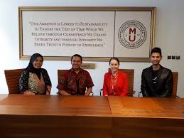 Universitas padjadjaran memiliki dua kampus utama, yaitu kampus iwa. Collaboration Discussion Between Rsf Modul University Dubai Universitas Padjadjaran And Universitas Semarang Research Synergy Foundation