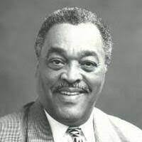 Ken Free's Instagram, Twitter & Facebook