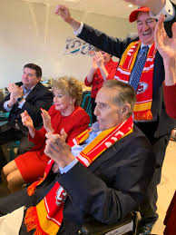 A great and noble man, but. Senator Bob Dole On Twitter I M All Chiefs