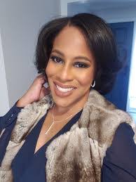 Elaine Landrum's Instagram, Twitter & Facebook